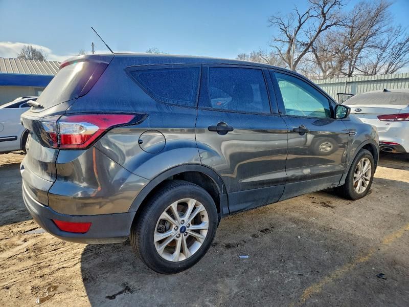 2017 Ford Escape s