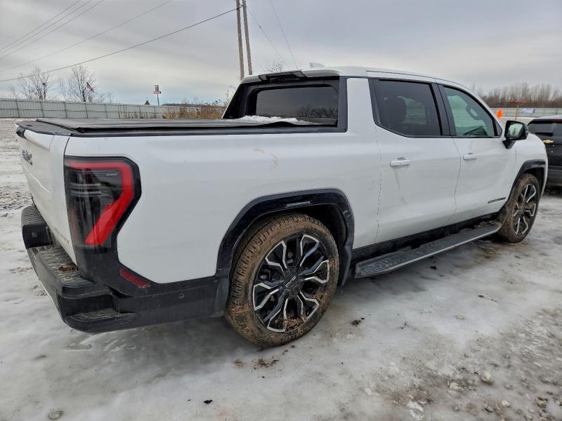 2025 GMC Sierra Denali