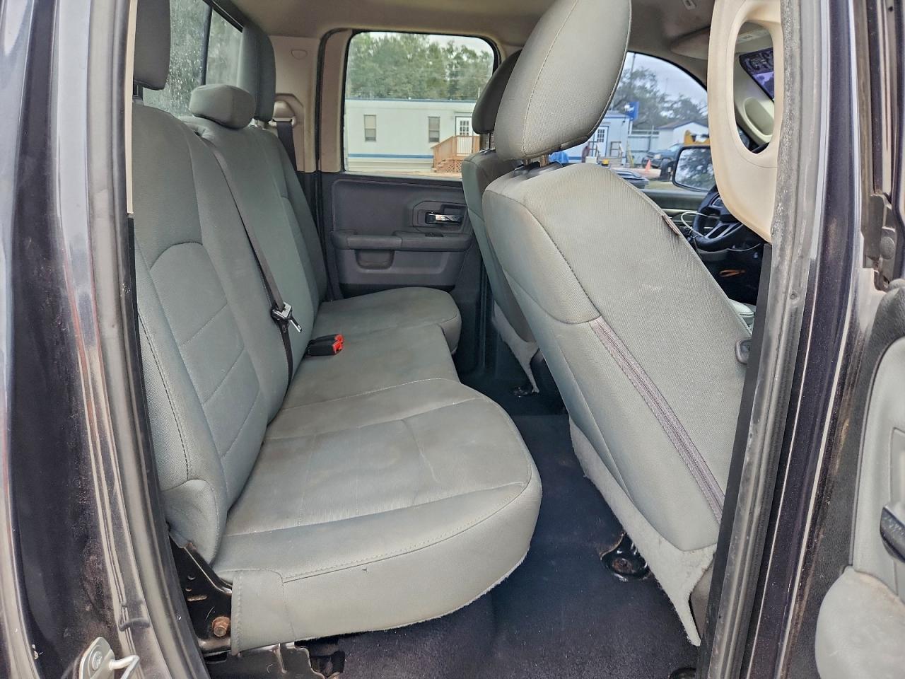 2018 Dodge Ram 1500 slt