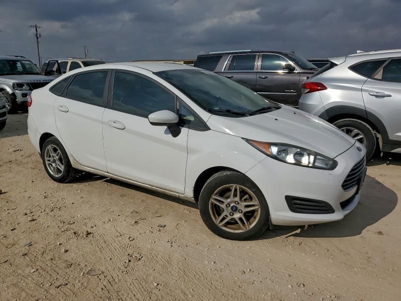 2018 Ford Fiesta se