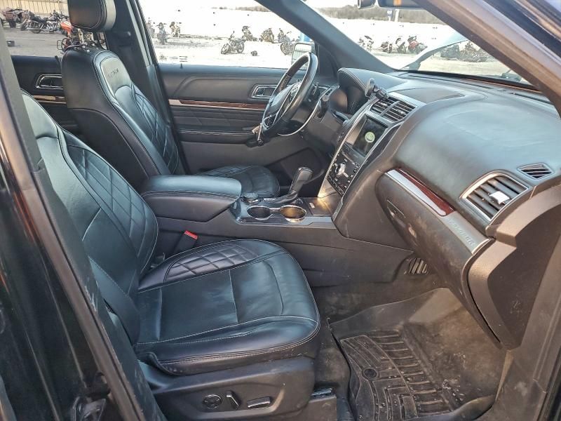 2017 Ford Explorer Platinum