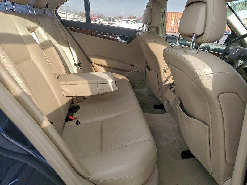 2011 Mercedes-Benz C 300 4matic