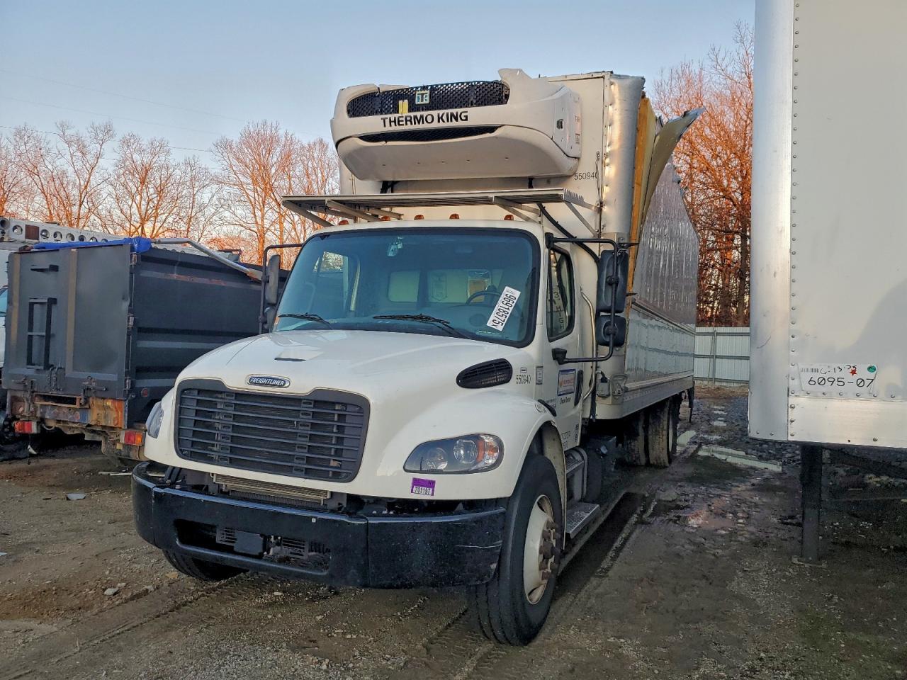 2024 Freigliner 2024 Freightliner Business Class M2 Refrigerated B