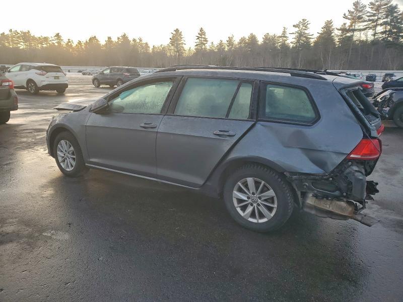 2015 Volkswagen Golf Sportwagen s