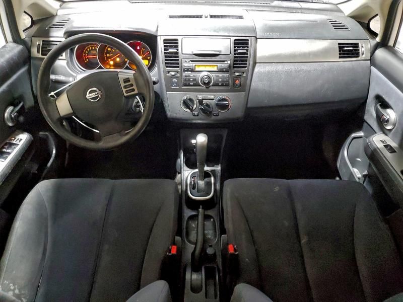 2009 Nissan Versa s