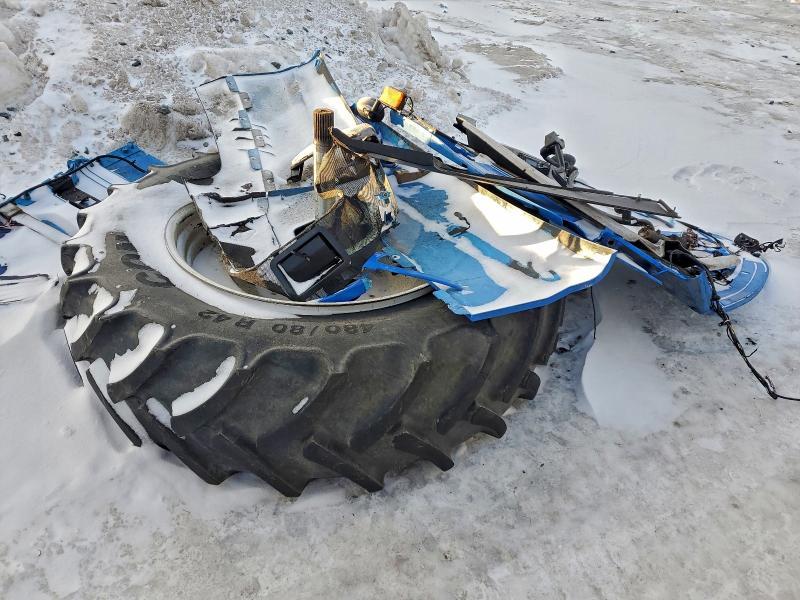 2012 New Holland Mfwd Tractor