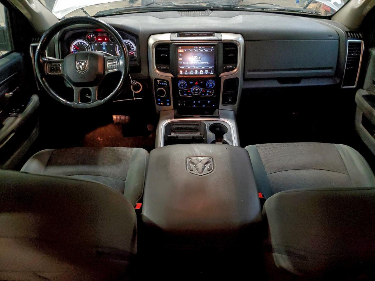 2017 Dodge RAM 1500 SLT