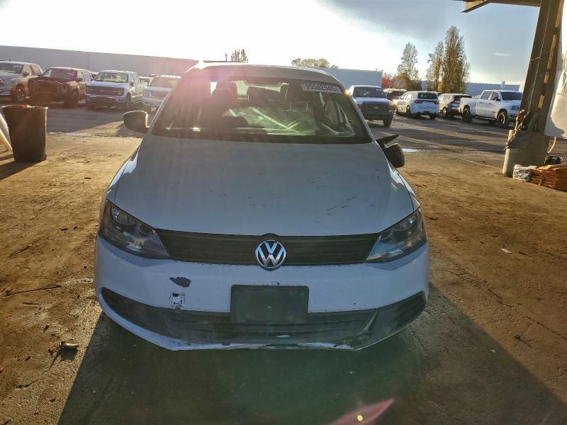 2013 Volkswagen Jetta Base