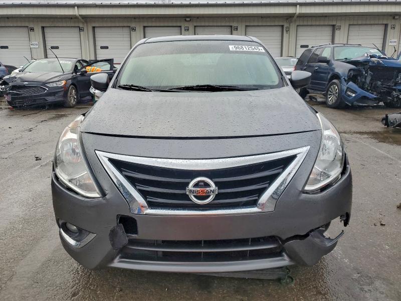 2019 Nissan Versa s