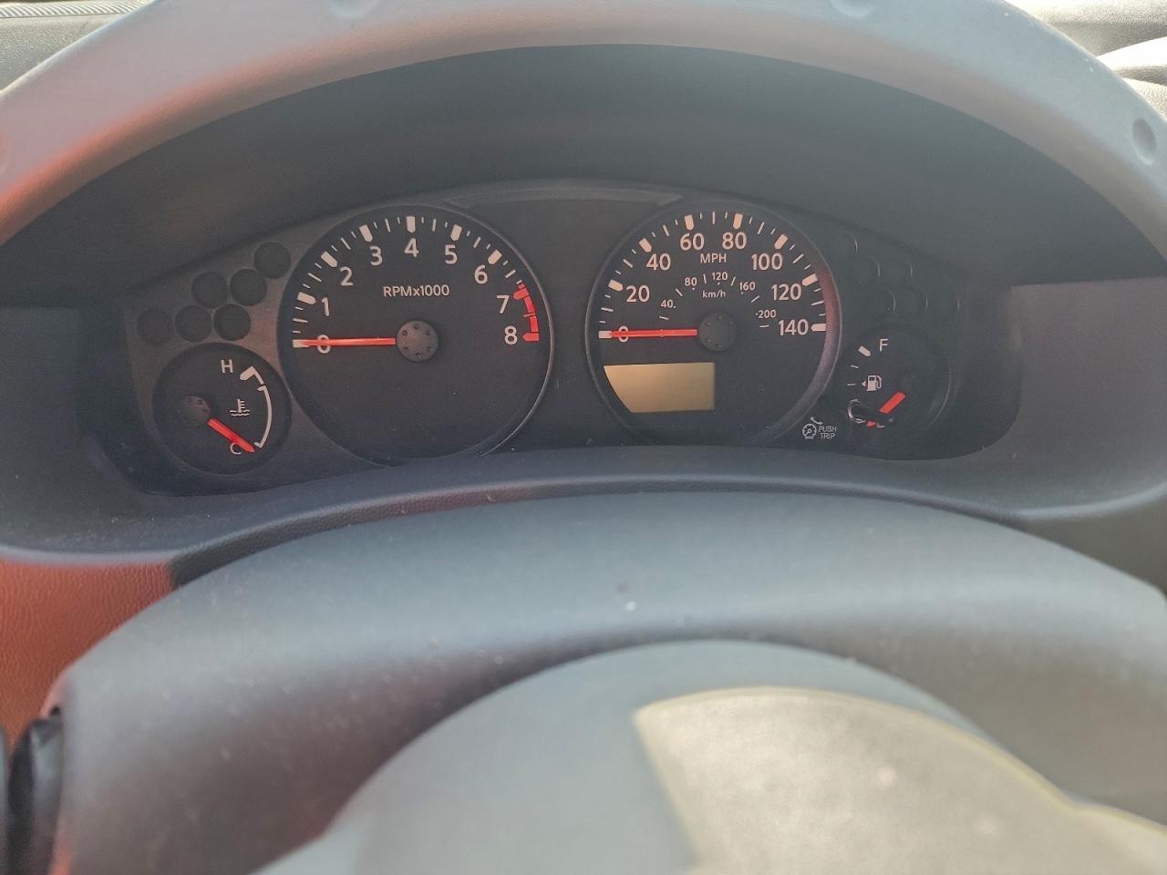 2021 Niss Frontier SV