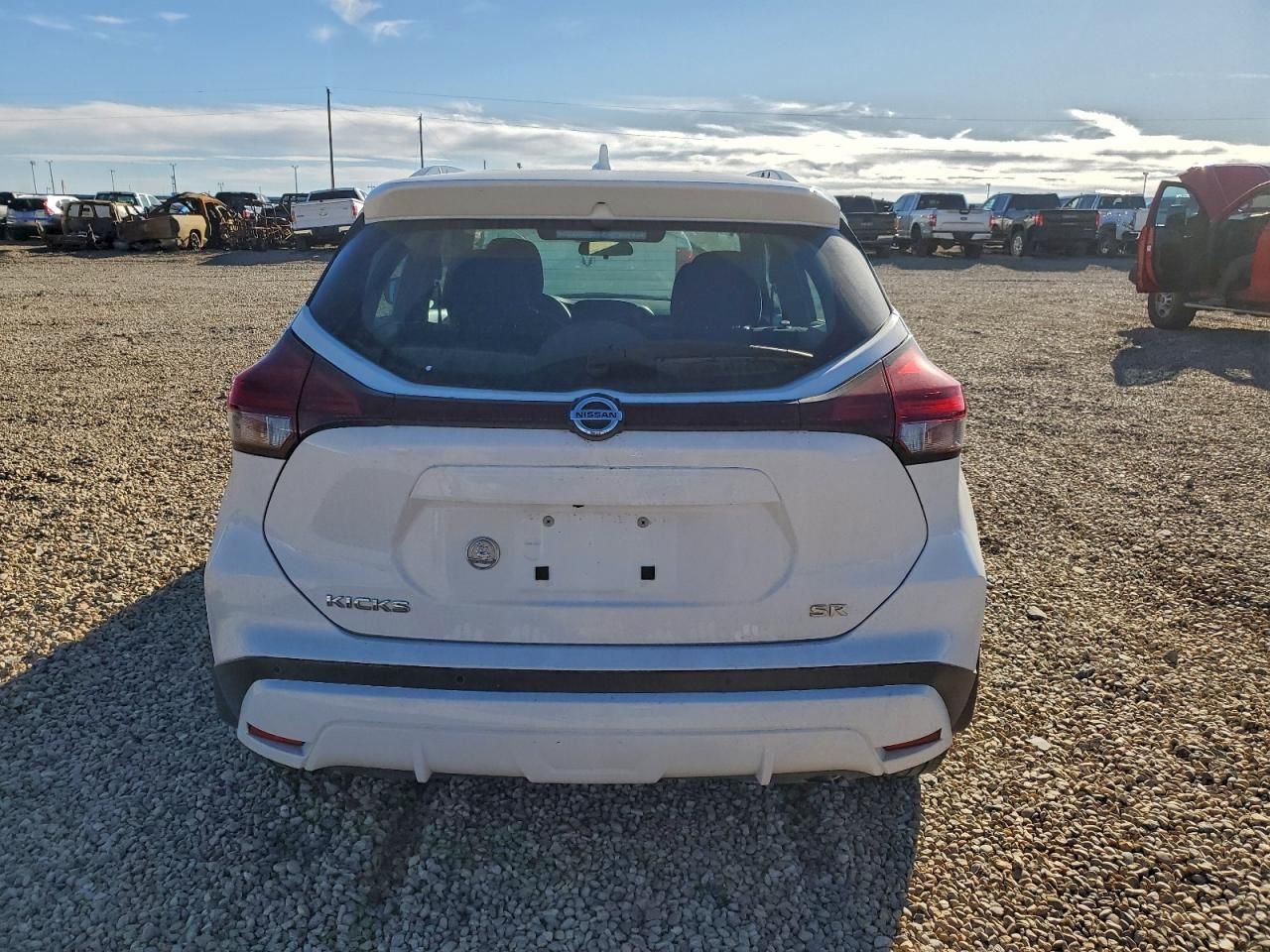 2021 Nissan Kicks sr