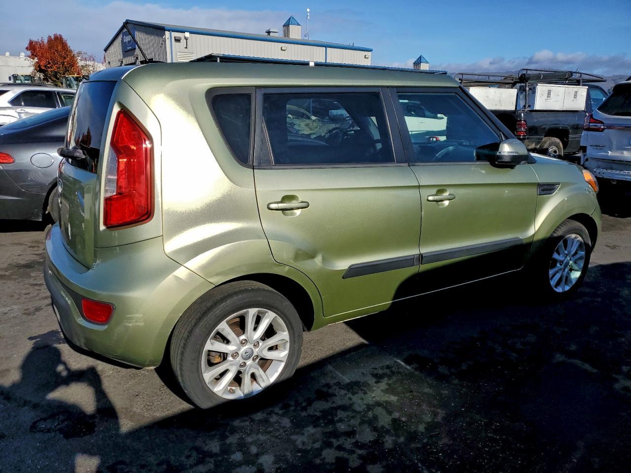 2012 KIA Soul +