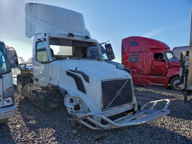 2017 Volvo Vnl Semi Truck
