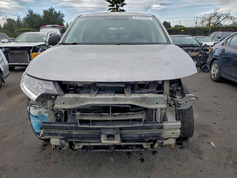 2018 Mitsubishi Outlander se