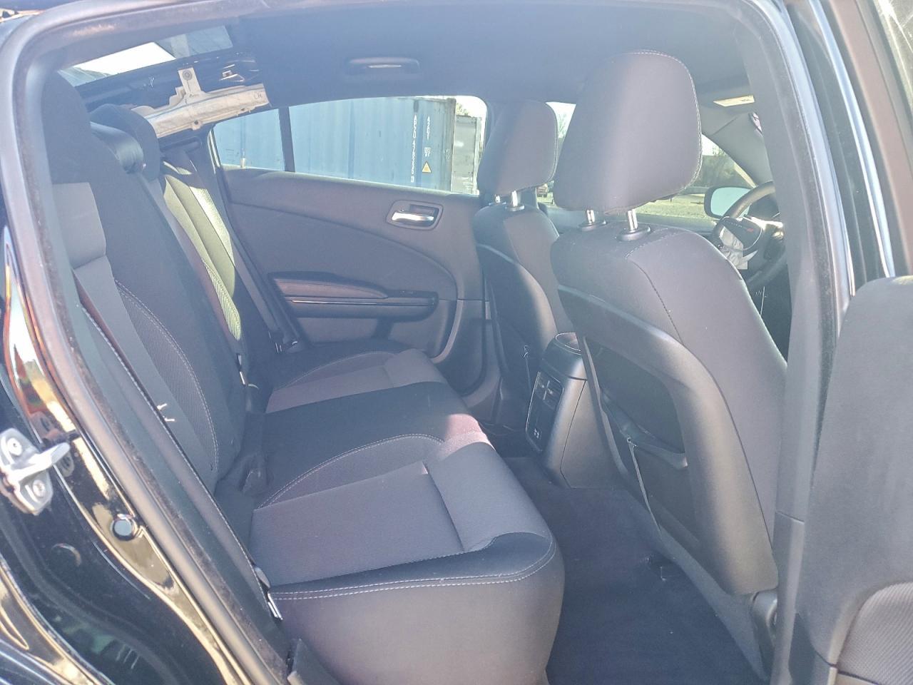 2018 Dodge Charger sxt