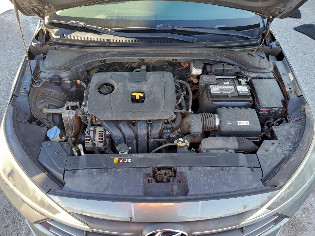 2019 Hyundai Elantra se