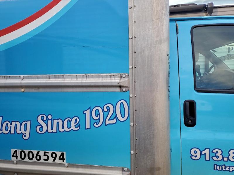2018 GMC Savana BOX Truck