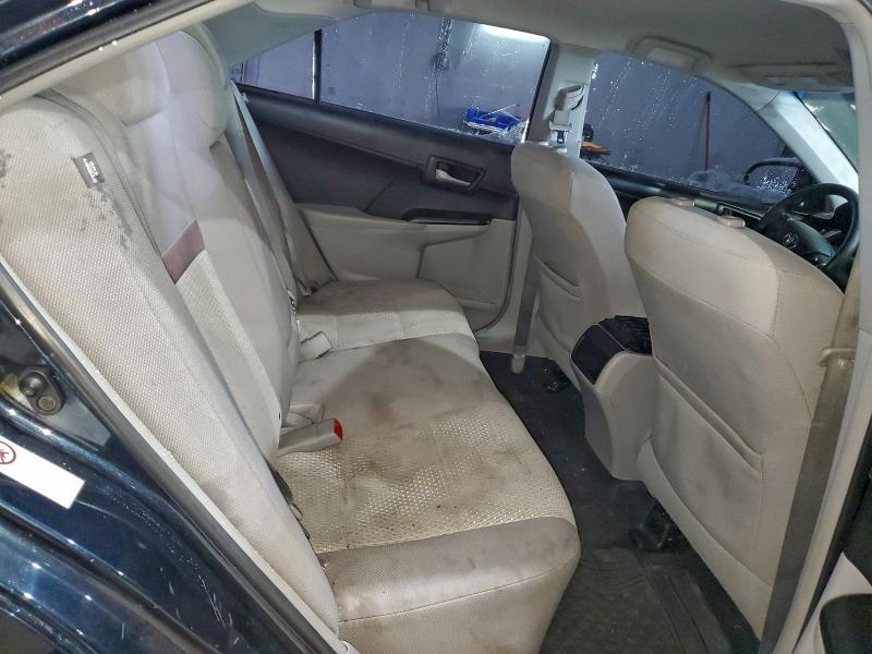 2014 Toyota Camry le