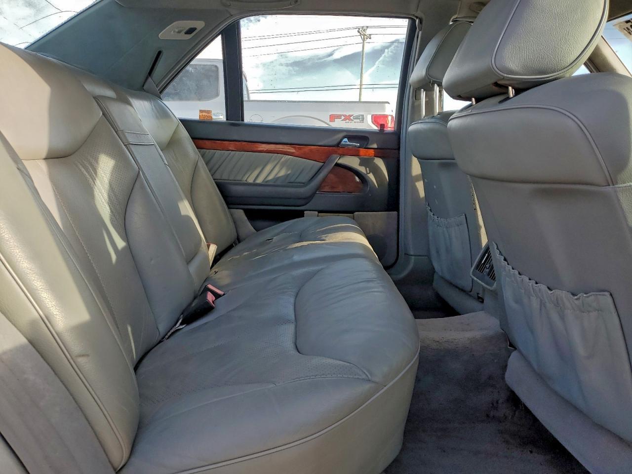 1998 Mercedes-Benz S 320