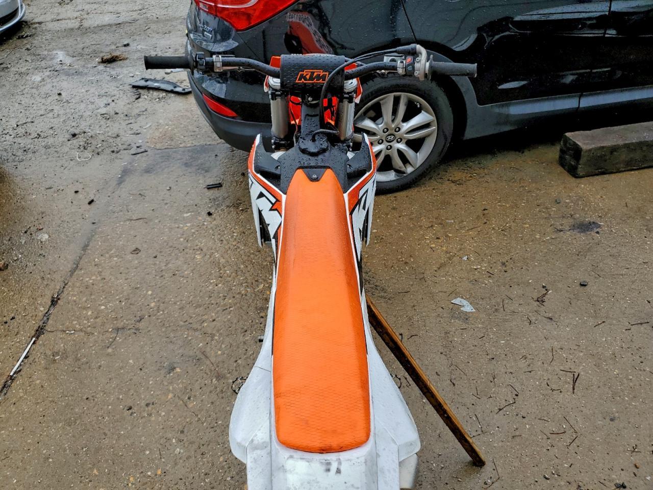 2023 KTM 300 SX