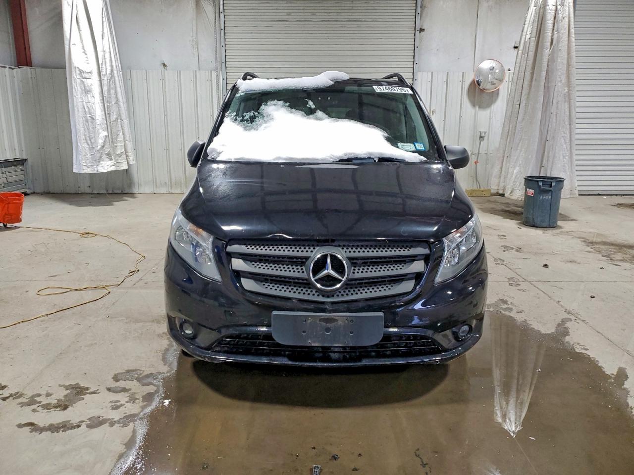 2016 Mercedes-Benz Metris