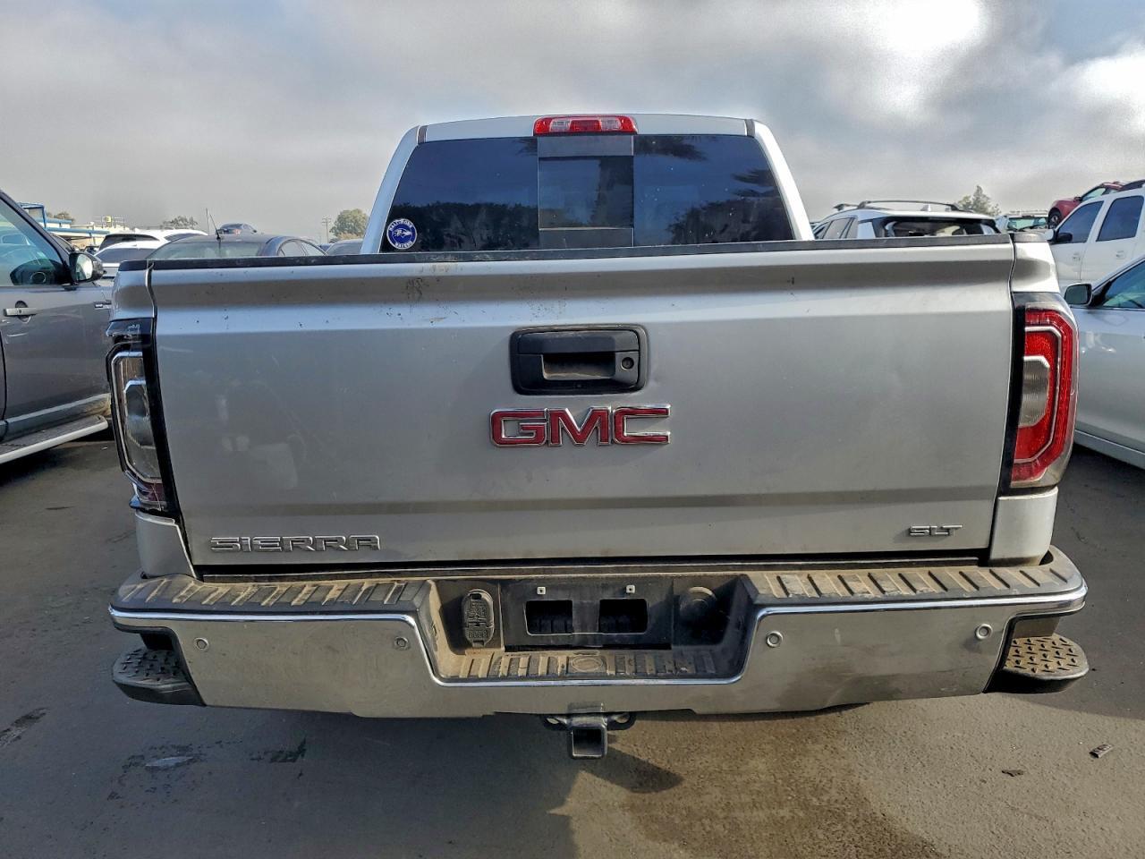 2018 GMC Sierra C1500 slt