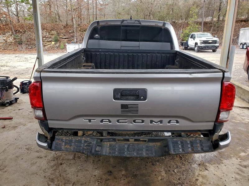 2018 Toyota Tacoma Double cab