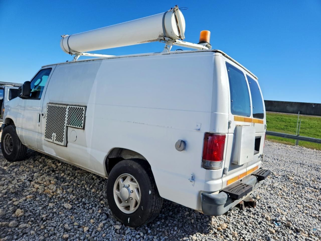 2008 Ford E350 Utility / Service Van
