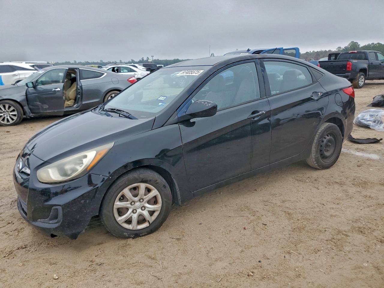 2013 Hyundai Accent gls
