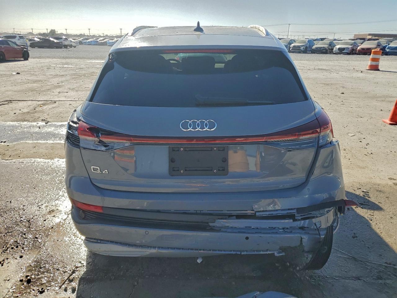 2025 Audi Q4 E-tron Premium