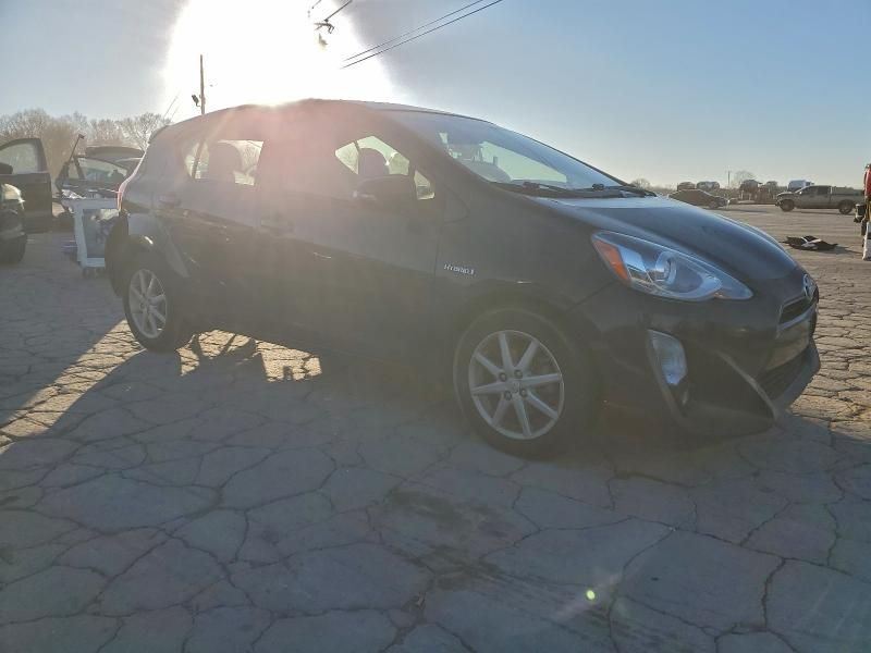 2015 Toyota Prius c