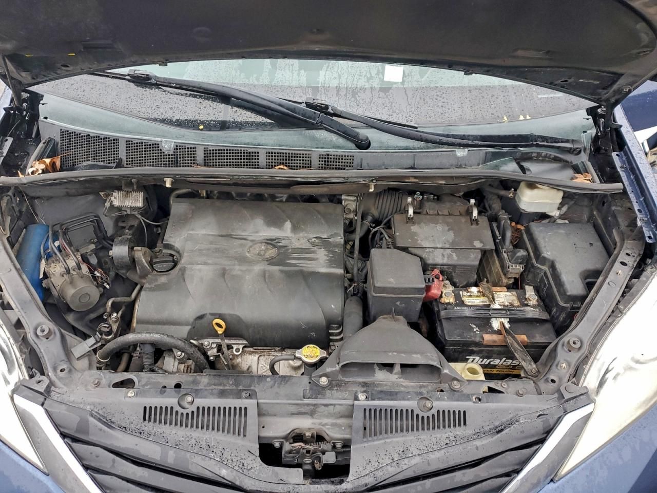 2013 Toyota Sienna le