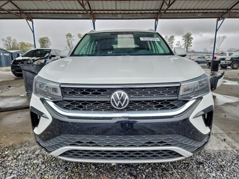 2022 Volkswagen Taos se