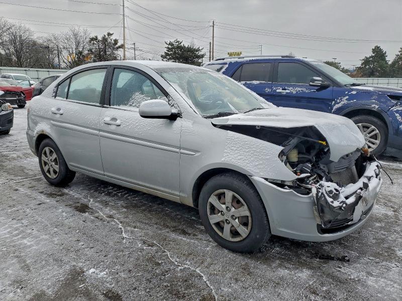 2011 Hyundai Accent gls