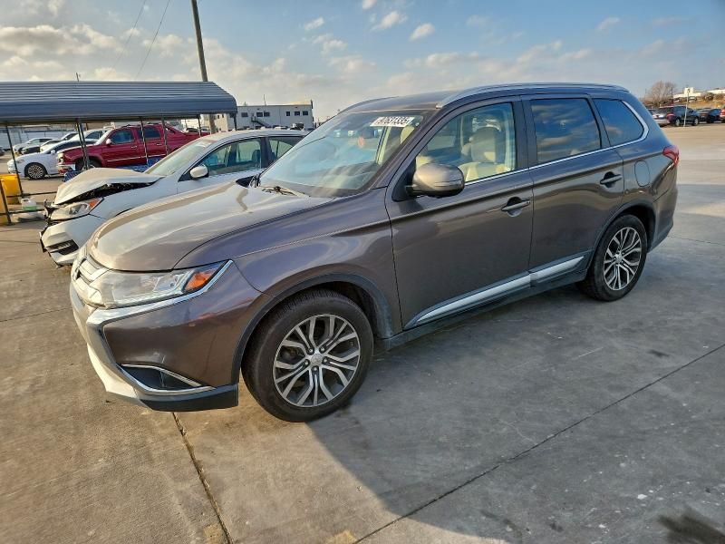 2017 Mitsubishi Outlander se
