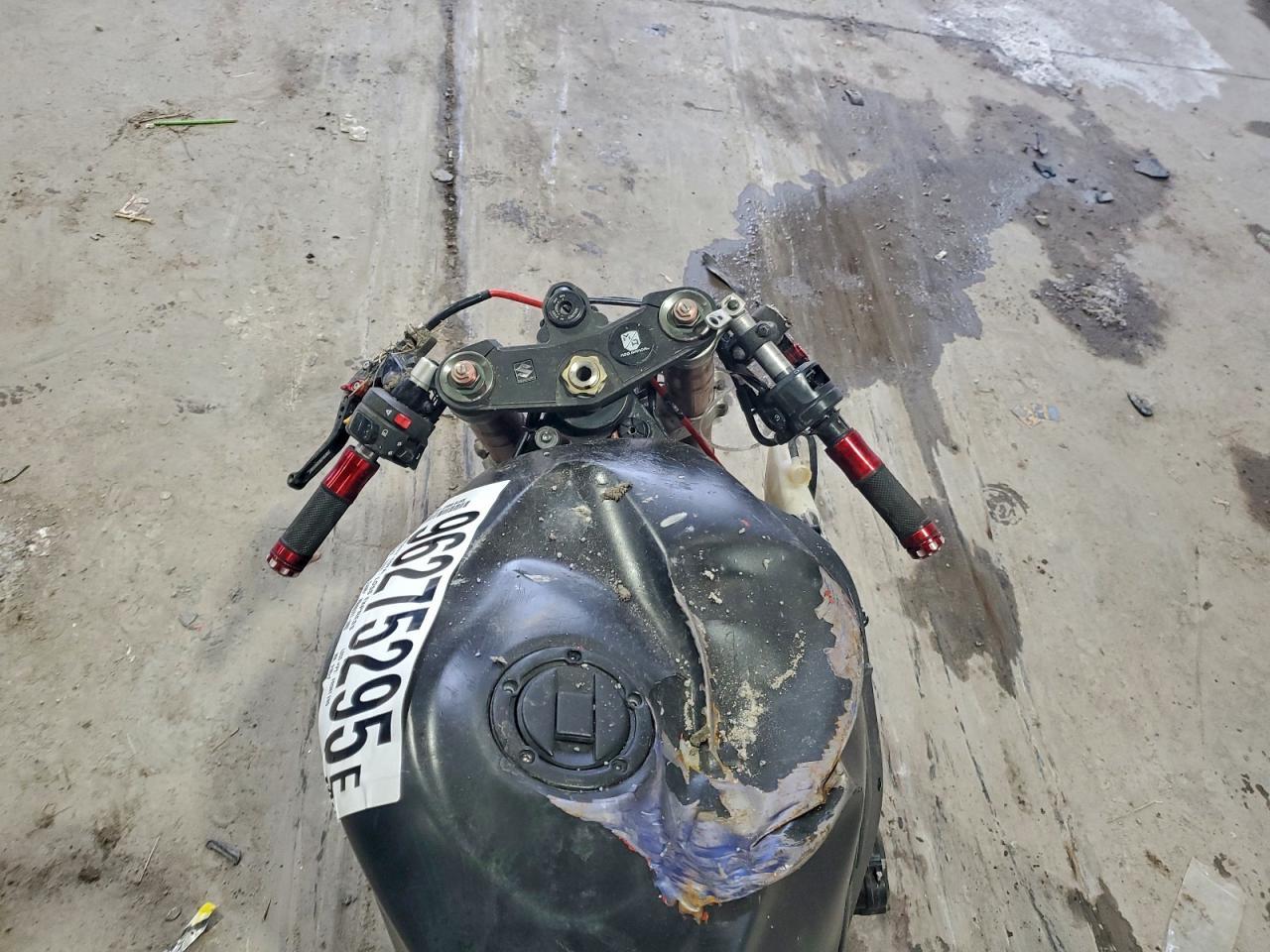 2006 Suzuki GSX-R1000