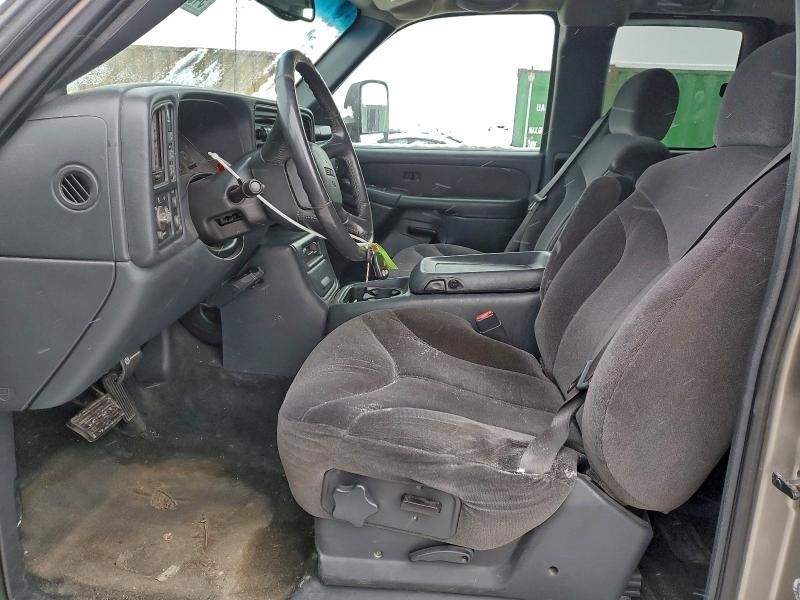 2002 GMC New Sierra K3500