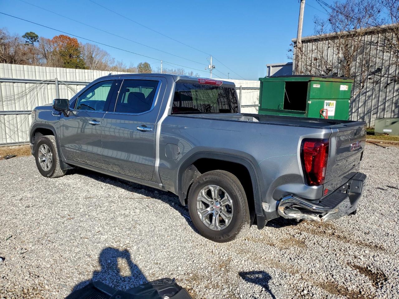 2025 GMC Sierra C1500 slt
