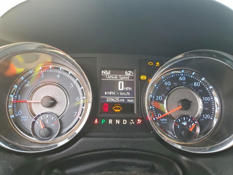 2015 Chrysler Town & Country Touring l