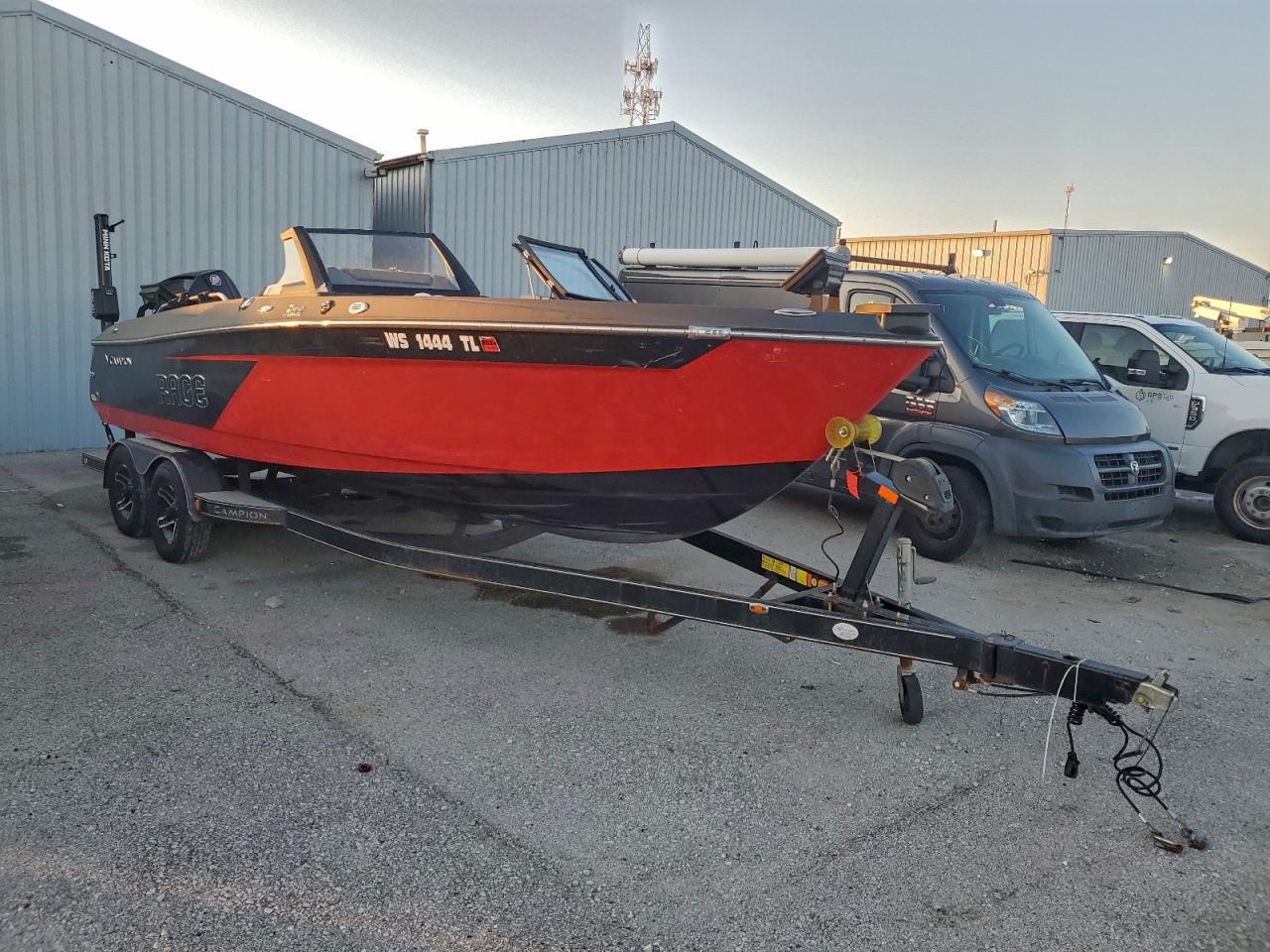 2021 Champion 2021 Campion Rage Boat