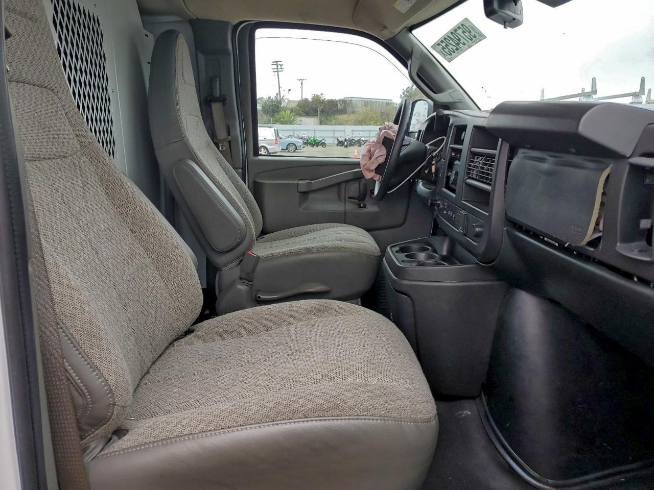 2024 GMC Savana Delivery Van