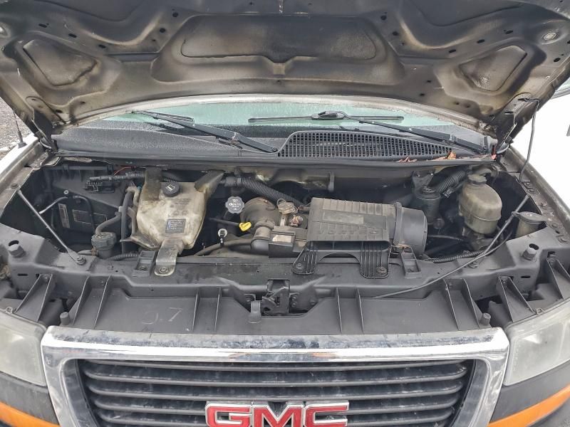 2013 GMC Savana G3500