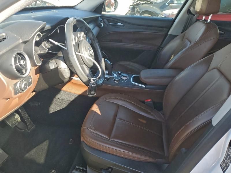 2020 Alfa Romeo Stelvio