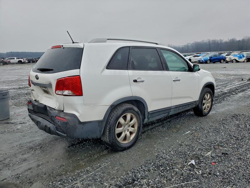 2011 KIA Sorento Base