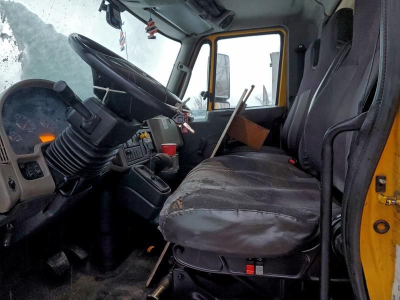 2017 International 4000 4300