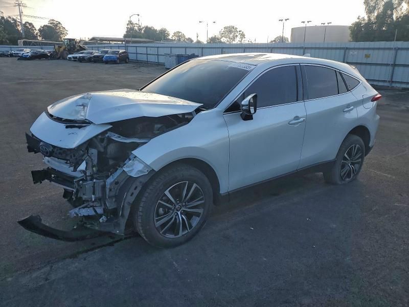 2024 Toyota Venza le