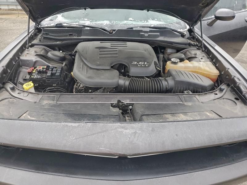 2020 Dodge Challenger sxt