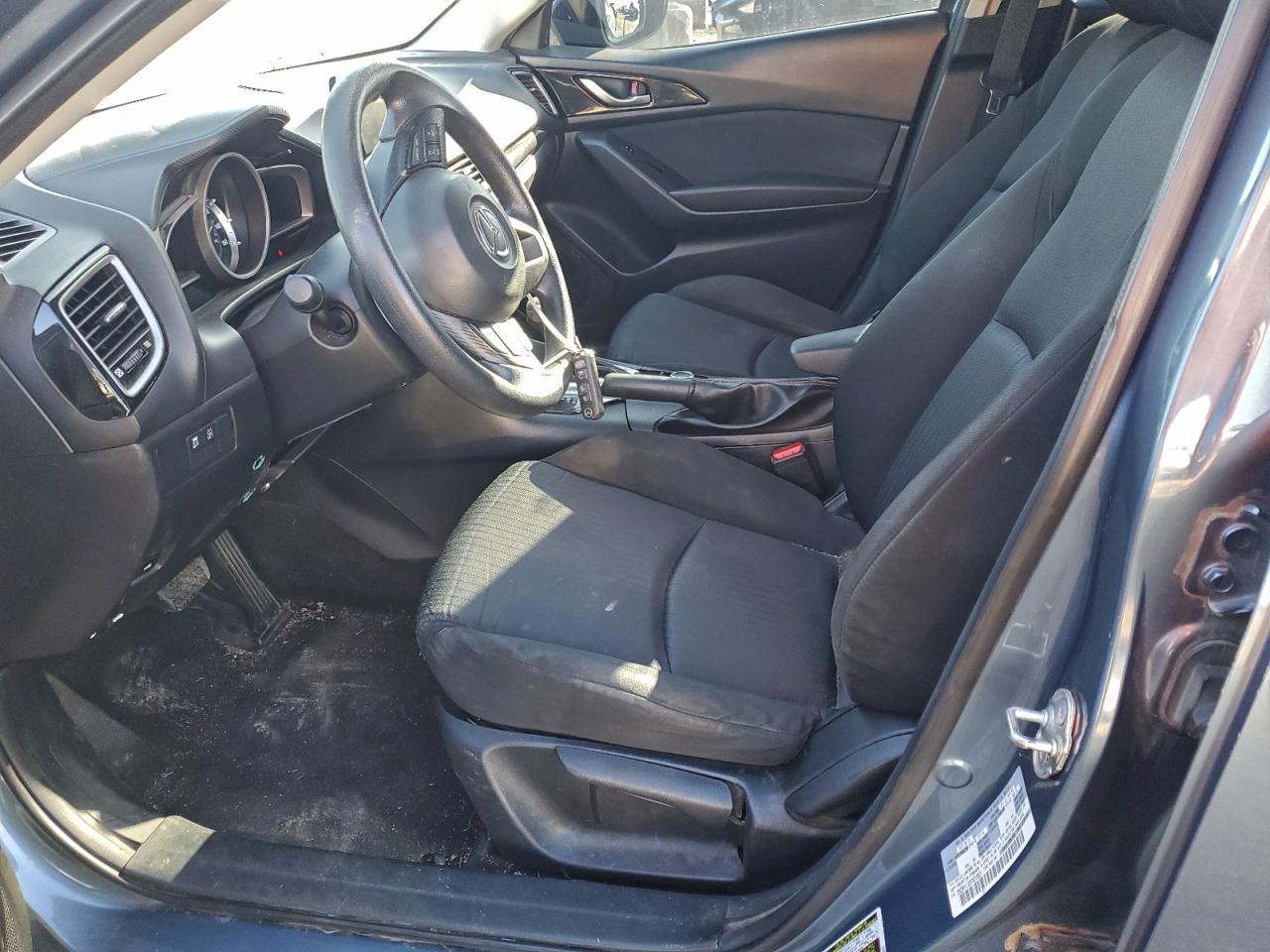2015 Mazda 3 Sport