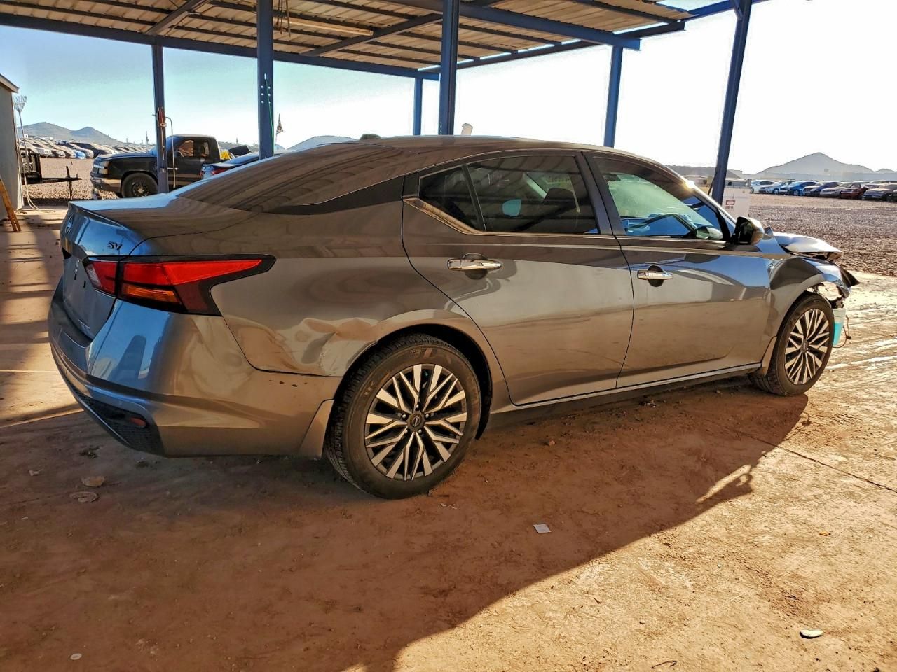 2024 Nissan Altima sv