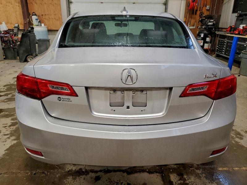 2013 Acura Ilx 20